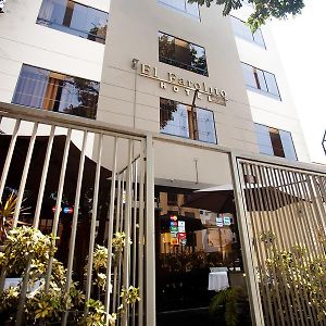 Hotel El Farolito